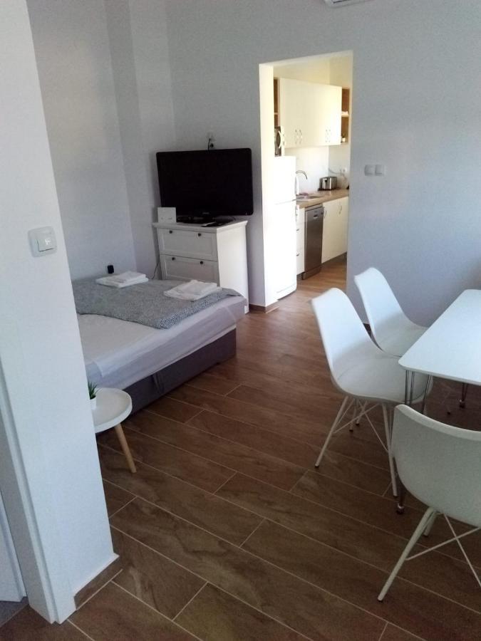 Apartmani Sol Vlasici 파그 외부 사진